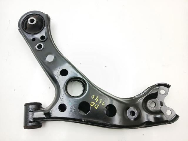 Wahacz zawieszenia przedniego dolny prawy 4806802410 TOYOTA