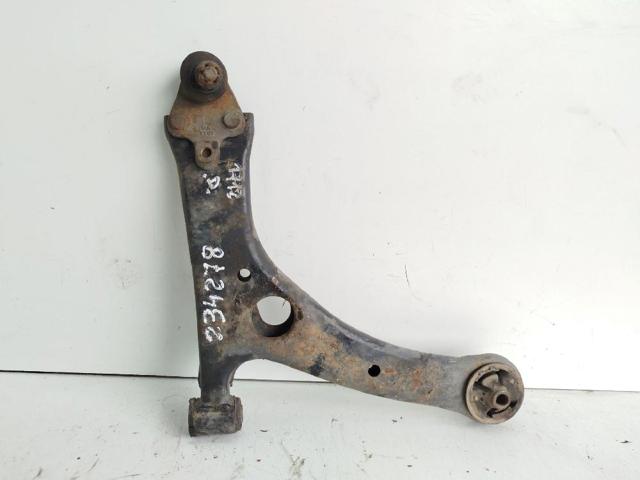 Wahacz zawieszenia przedniego dolny prawy 4806805070 TOYOTA