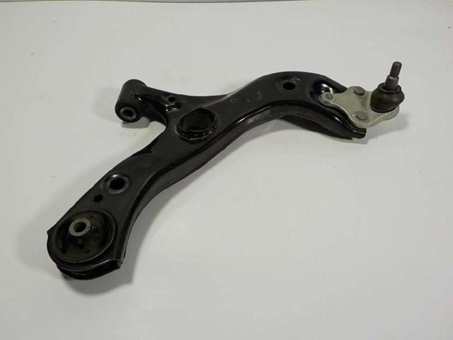 Wahacz zawieszenia przedniego dolny prawy 4806810130 TOYOTA