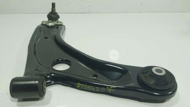 Wahacz zawieszenia przedniego dolny prawy 48068K0020 TOYOTA