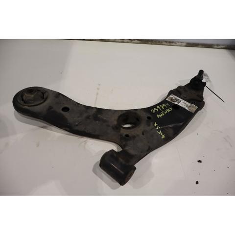 Wahacz zawieszenia przedniego dolny lewy 4806905080 TOYOTA