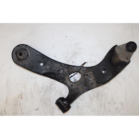 Wahacz zawieszenia przedniego dolny lewy 4806905080 TOYOTA
