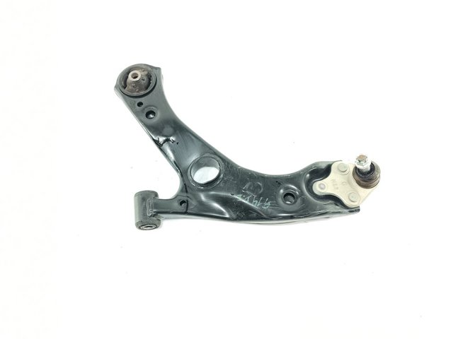 Wahacz zawieszenia przedniego dolny lewy 48069F4010 TOYOTA