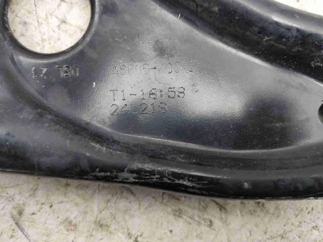 Wahacz zawieszenia przedniego dolny lewy 48069K0020 TOYOTA