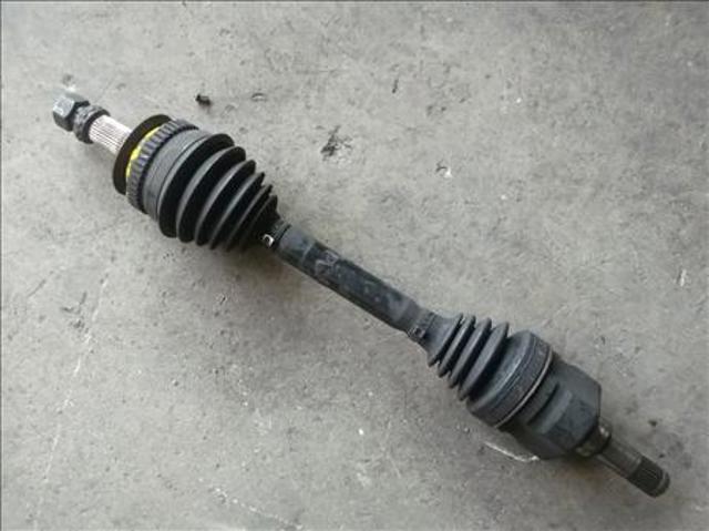 Półoś napędowa przednia lewa 4808883 CHRYSLER