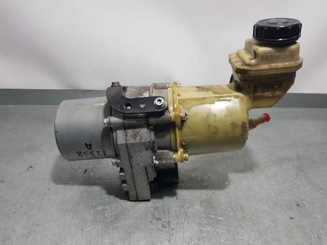 Pompa wspomagania hydraulicznego kierownicy 481100033R RENAULT