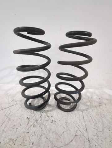 Sprężyna tylna 4823102550 TOYOTA