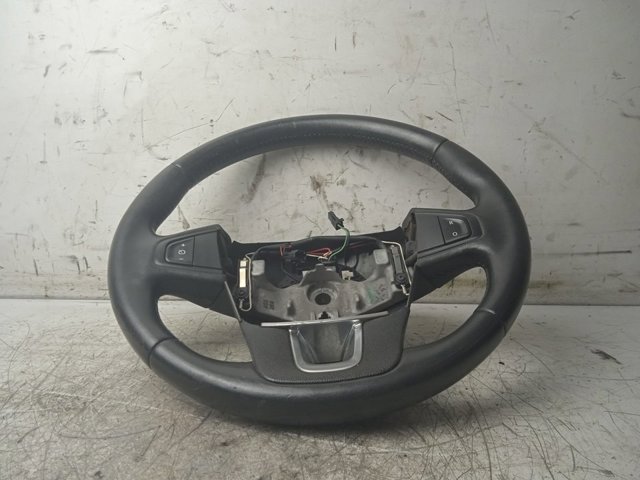 Kierownica 484300001R RENAULT