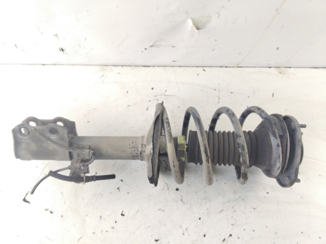 Amortyzator przedni prawy 4851002211 TOYOTA