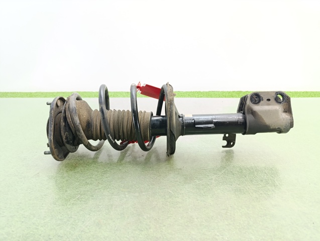 Amortyzator przedni prawy 4851009N80 TOYOTA