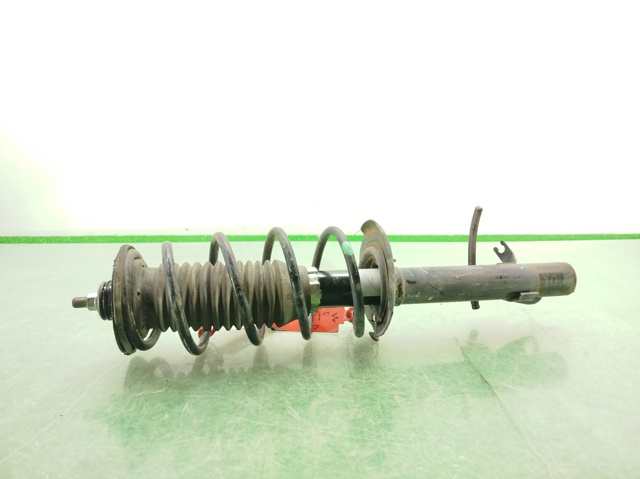 Amortyzator przedni prawy 485100H040 TOYOTA