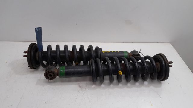 Amortyzator przedni 4851060040 TOYOTA