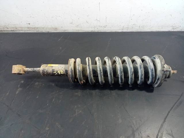 Amortyzator przedni 4851060090 TOYOTA