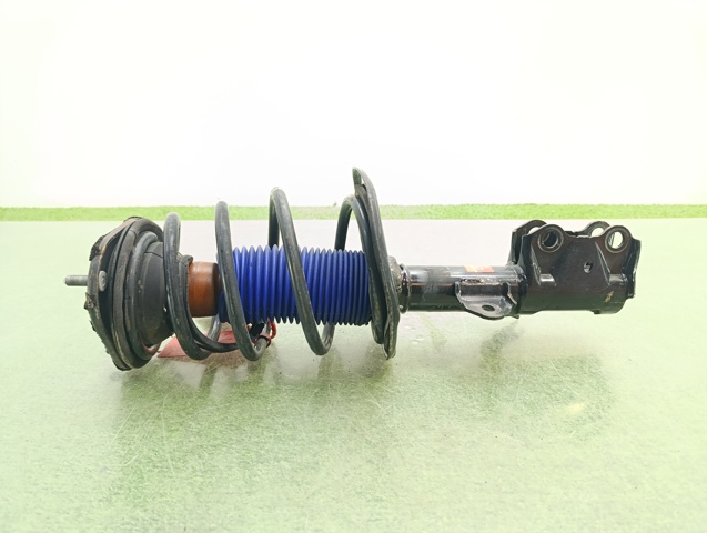 Amortyzator przedni prawy 485108Z228 TOYOTA