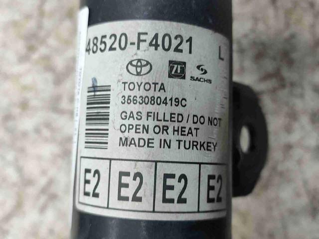 Amortyzator przedni lewy 48520F9020 TOYOTA
