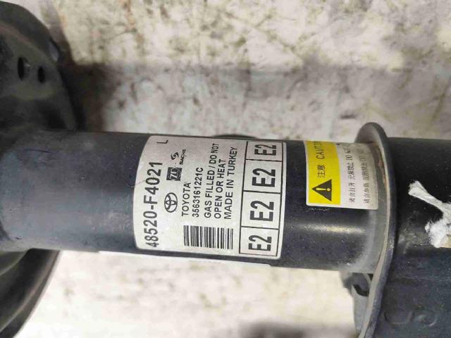 Amortyzator przedni lewy 48520F9020 TOYOTA