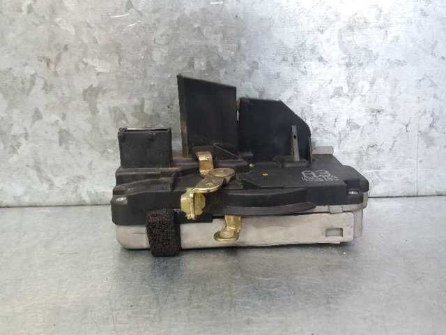 Zamek drzwi przednich prawych 4855185 GM