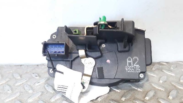 Zamek drzwi przednich prawych 4855185 GM
