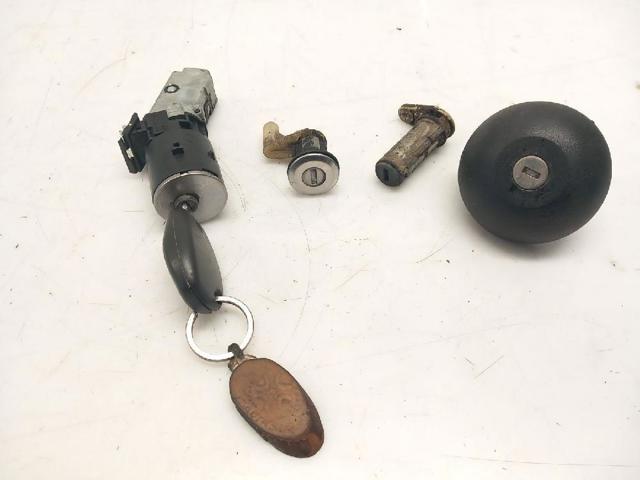 Stacyjka zapłonowa 487003947R RENAULT