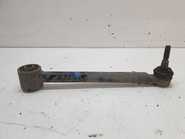 Wahacz zawieszenia tylnego górny lewy/prawy 4879053030 TOYOTA