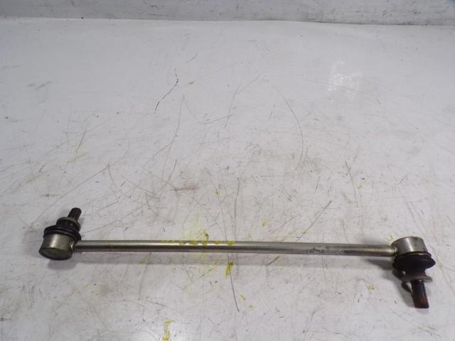Łącznik stabilizatora przedniego 4882002070 TOYOTA