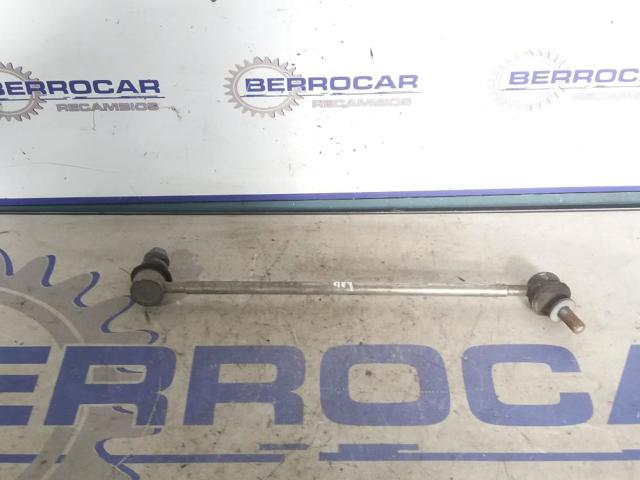 Łącznik stabilizatora przedniego 4882042030 TOYOTA