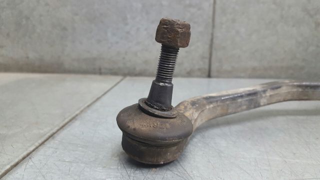 Listwa kierownicza (maglownica) 490010058R RENAULT