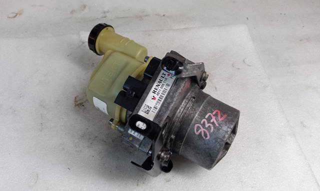 Pompa wspomagania hydraulicznego kierownicy 491100611R RENAULT
