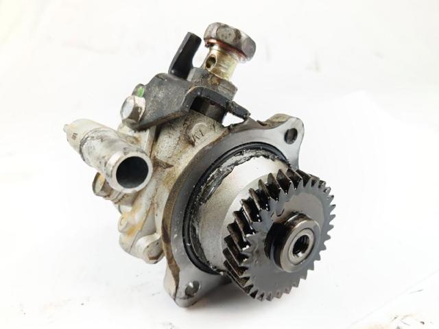 Pompa wspomagania hydraulicznego kierownicy Nissan Patrol Y61