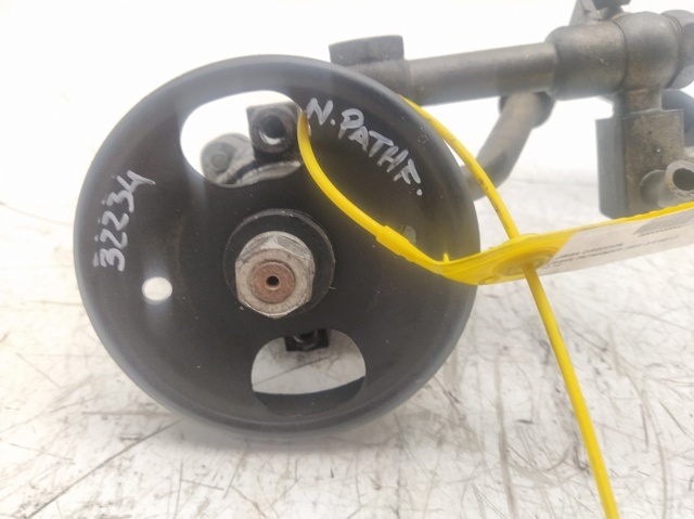 Pompa wspomagania kierownicy Nissan Navara