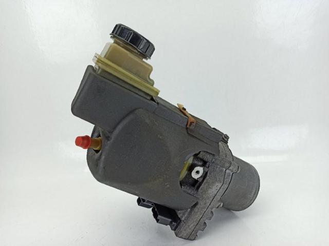 Pompa wspomagania hydraulicznego kierownicy 491109313R RENAULT