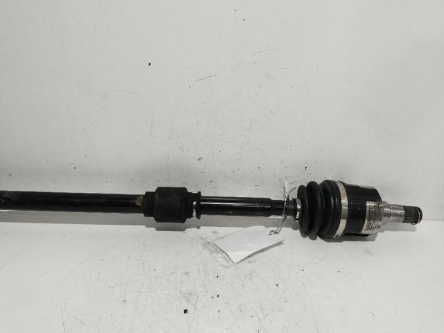 Półoś napędowa przednia prawa 495001D700 HYUNDAI
