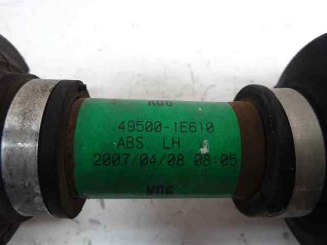 Półoś napędowa przednia lewa 495001E610 HYUNDAI