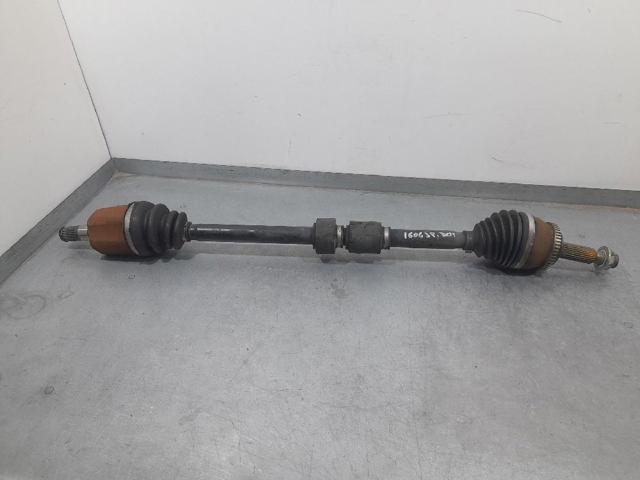 Półoś napędowa przednia prawa 495001H211 HYUNDAI
