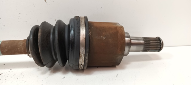 Półoś napędowa przednia lewa KIA Rio 3 UB