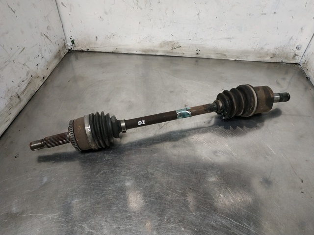 Półoś napędowa przednia lewa KIA Rio 3 UB