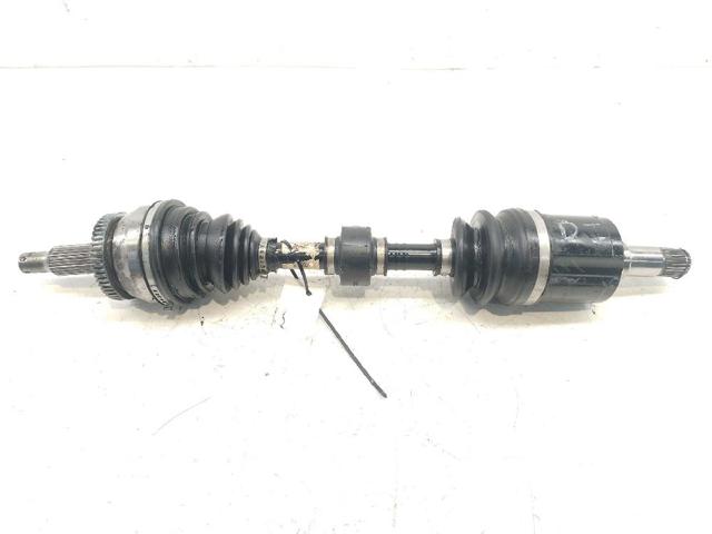 Półoś napędowa przednia lewa 495002B260 HYUNDAI