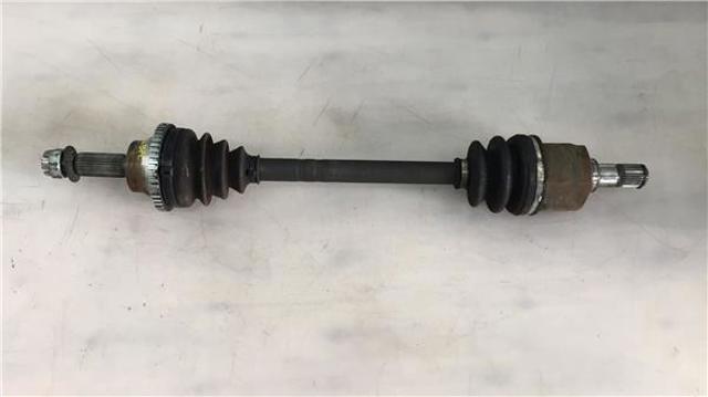 Półoś napędowa przednia lewa KIA Magentis 1 GD