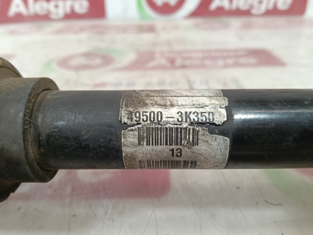Półoś napędowa przednia prawa 495003K350 HYUNDAI