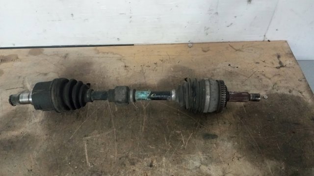 Półoś napędowa przednia lewa 495003Z400 HYUNDAI