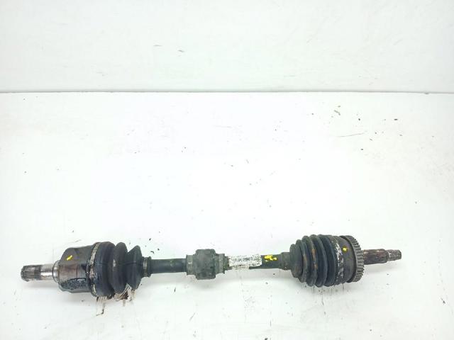 Półoś napędowa przednia lewa 49500A4220 HYUNDAI