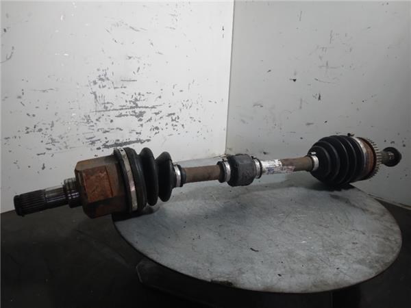 Półoś napędowa przednia lewa 49500A4220 HYUNDAI