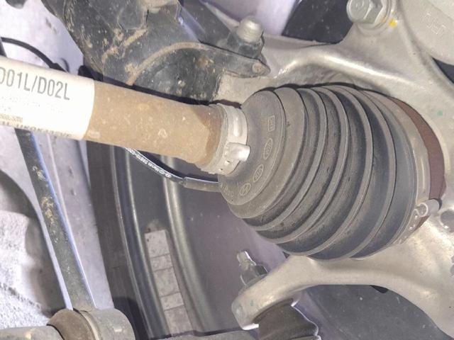 Półoś napędowa przednia lewa 49500G5000 HYUNDAI