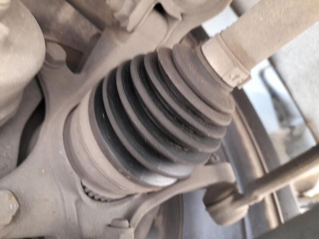 Przegub homokinetyczny przedni zewnętrzny 495011P200 HYUNDAI