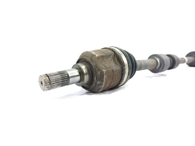 Półoś napędowa przednia prawa 495012Y900 HYUNDAI