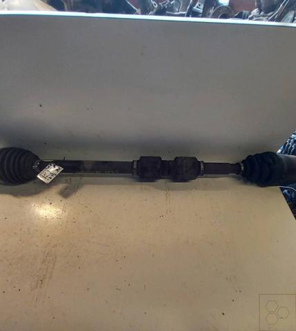 Półoś napędowa przednia prawa 495012Y900 HYUNDAI