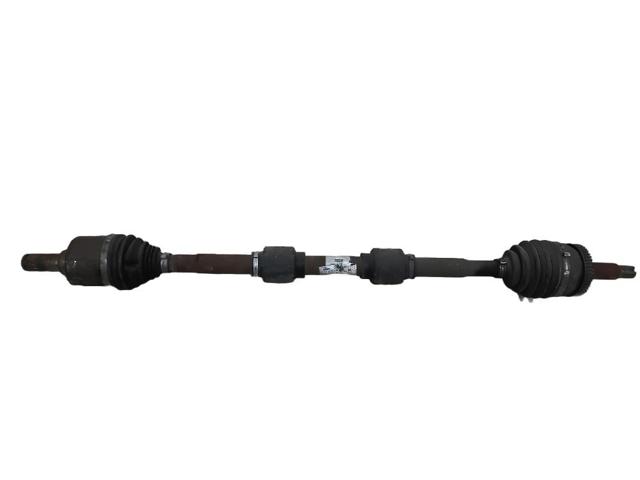 Półoś napędowa przednia prawa 49501A4220 HYUNDAI