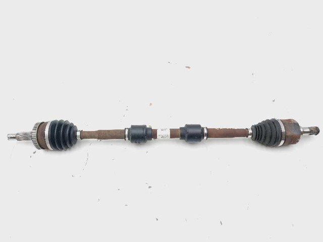 Półoś napędowa przednia prawa 49501A4220 HYUNDAI