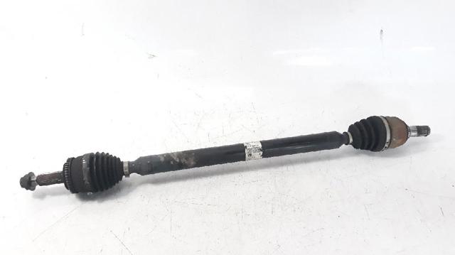 Półoś napędowa przednia prawa 49501A6000 HYUNDAI