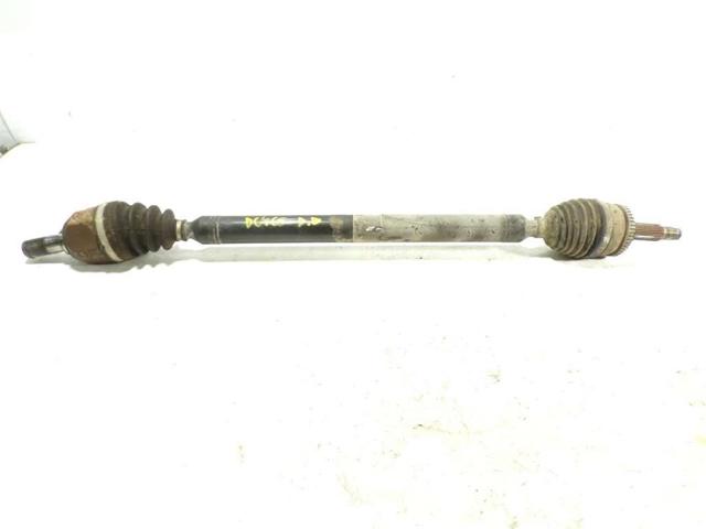 Półoś napędowa przednia prawa 49501A6100 HYUNDAI